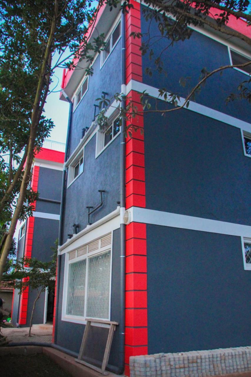 カンパラ The Shoebill Nest Bed & Breakfast エクステリア 写真